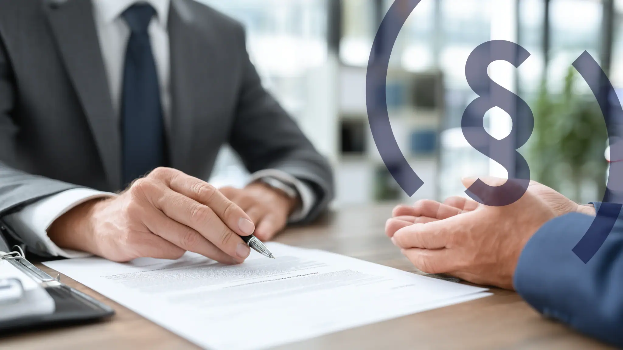 Mitä kustannuksia GmbH:n perustamisesta syntyy? Yhteenveto notaarista, kaupparekisteristä ja sopimuksesta Itävallassa selkeästi selitettynä.